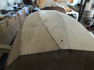  The hull is partially sanded. 